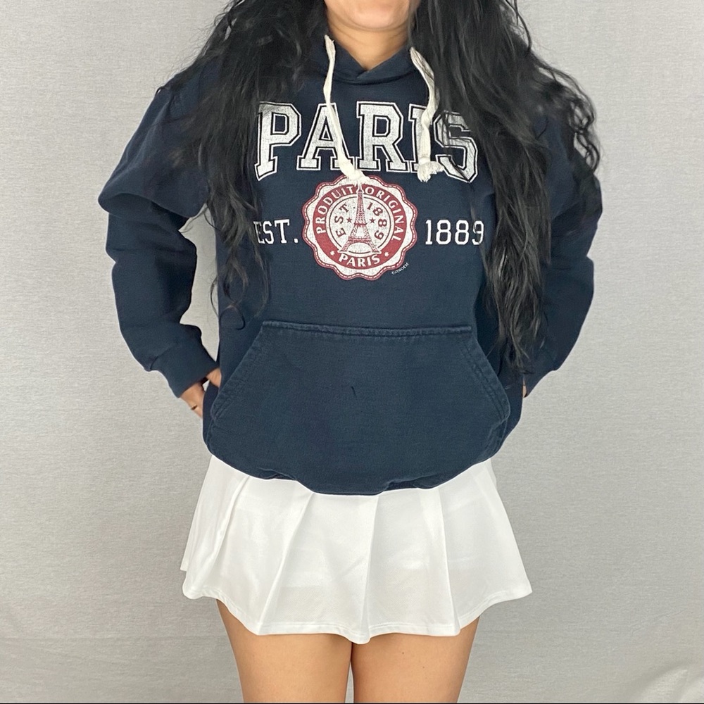 Aunthentic Navy hoodie from Paris.